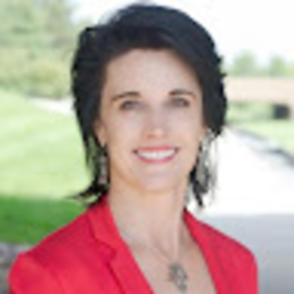 Meet your Posher, Corinne - Picture 1 of 1